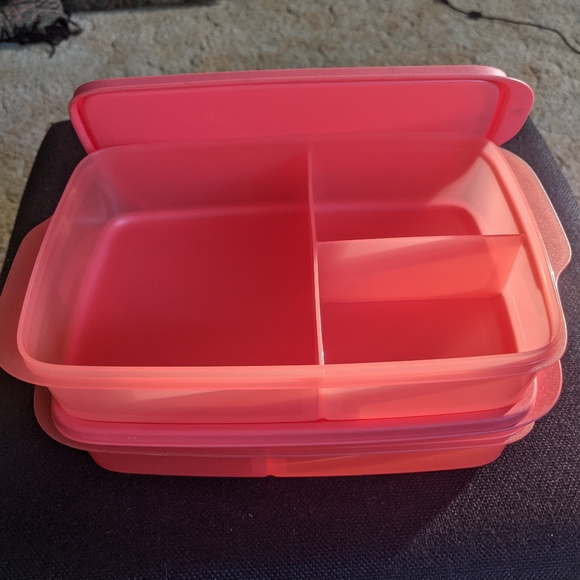 Tupperware - Picture 2 of 5
